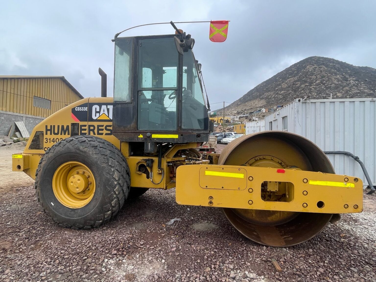 rodillo-caterpillar-cs533e-2013-d