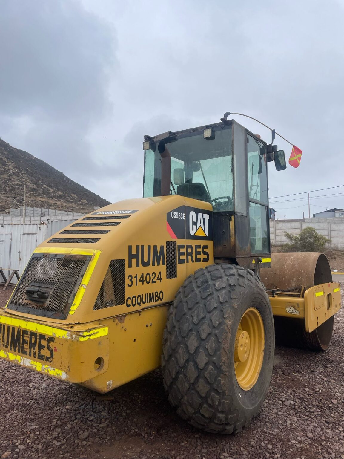 rodillo-caterpillar-cs533e-2013-e